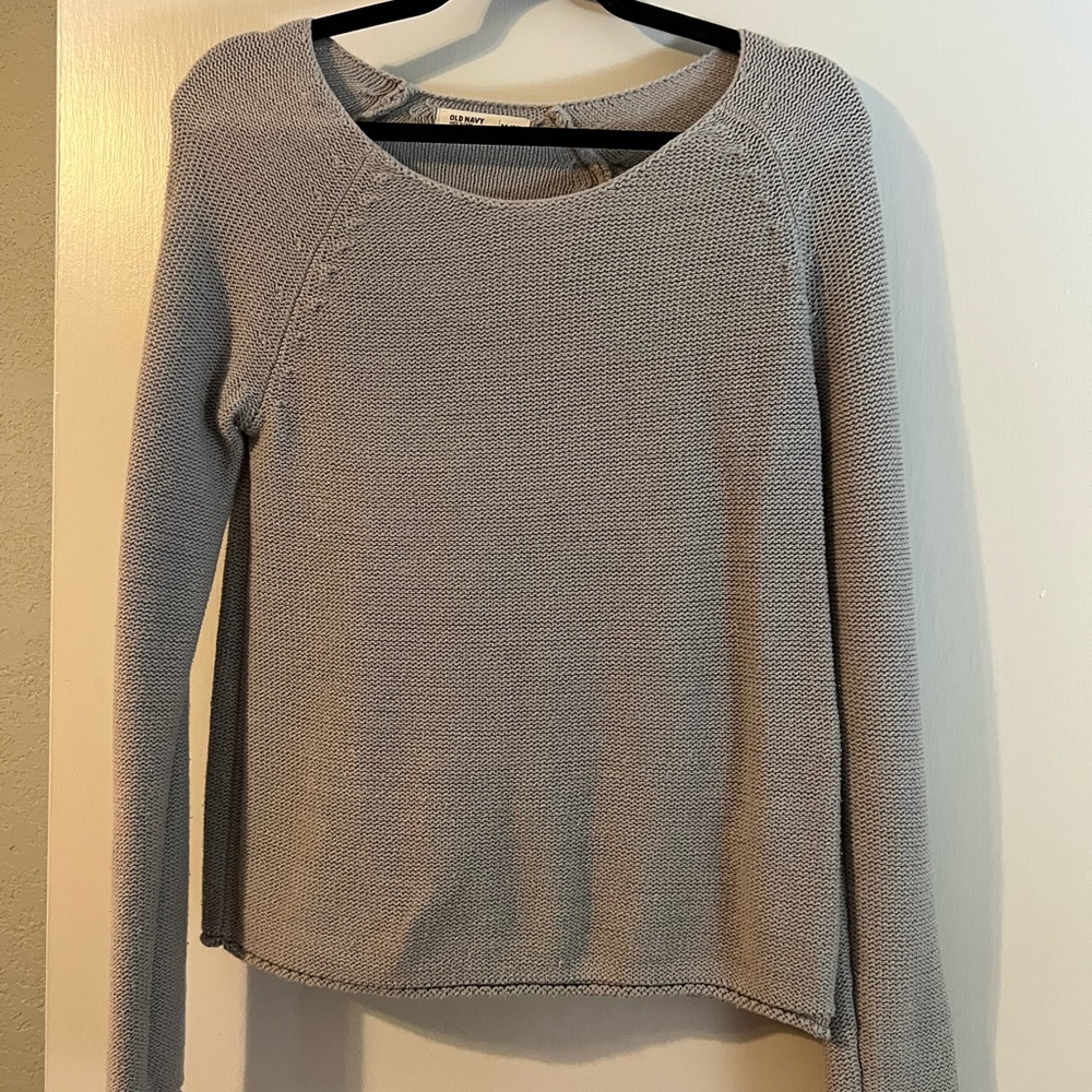 Medium old navy sweater grey